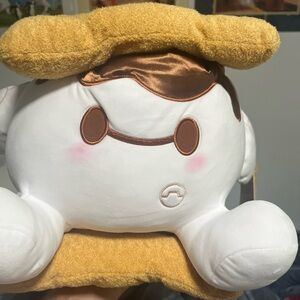 Baymax smores munchable large plush. Still has original tags on it.